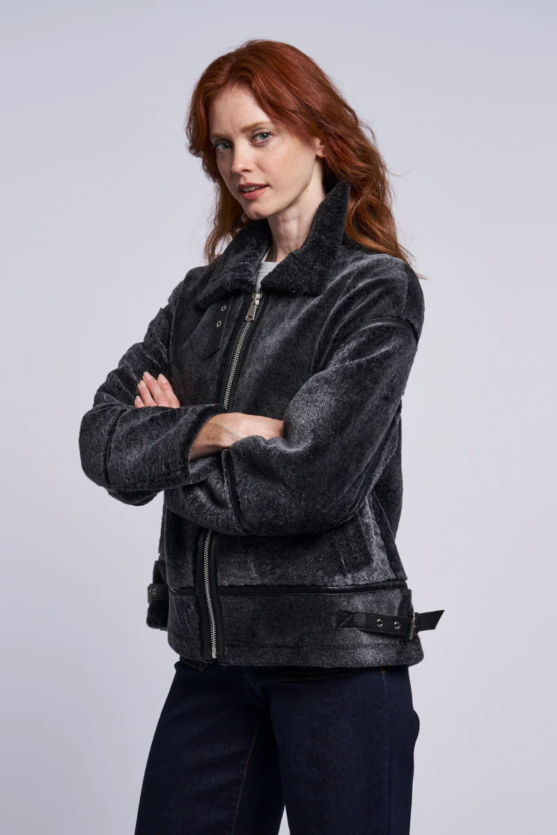 473 Genuine shearling jacket  $799  st one 1/XL  $190 Final Sale - Image 4