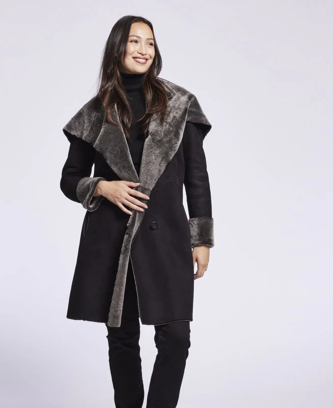 #4284 Shearling coat with convertible collar - Image 7